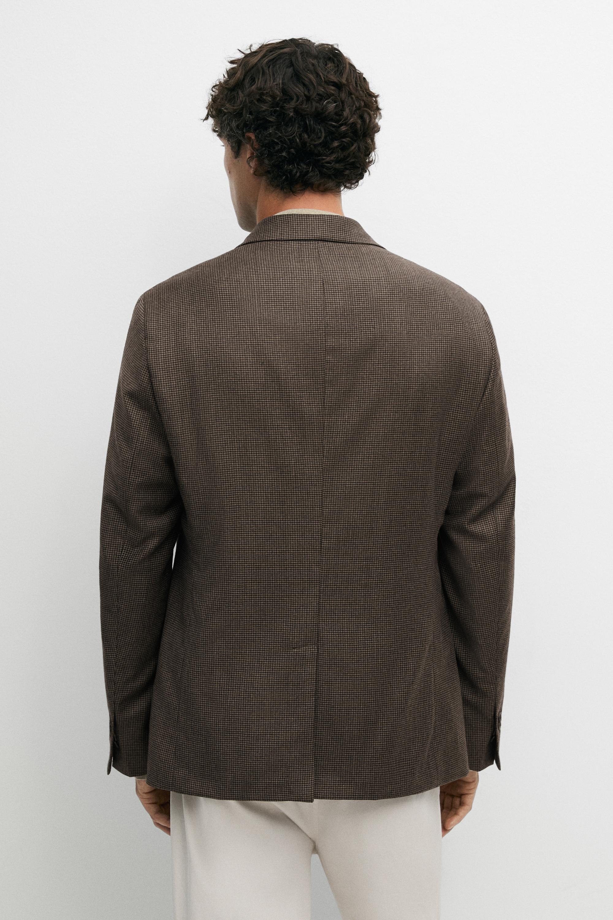 Wool-blend blazer with pocket details